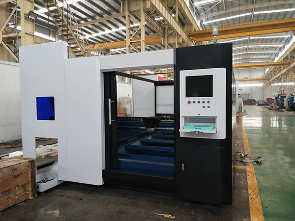 Hoë Presisie 3000x1500mm Klein 1000w 1500w vesel laser sny masjien prys