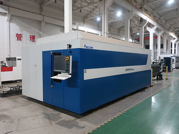 laser metaal snymasjien 2000w laserbuis 1kw snymasjien
